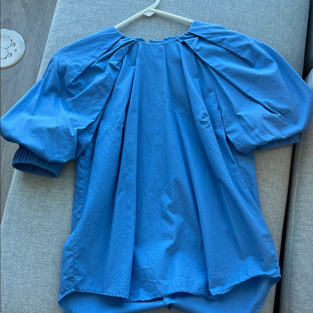 H&M Blue Women's Top. Puff sleeves size 6